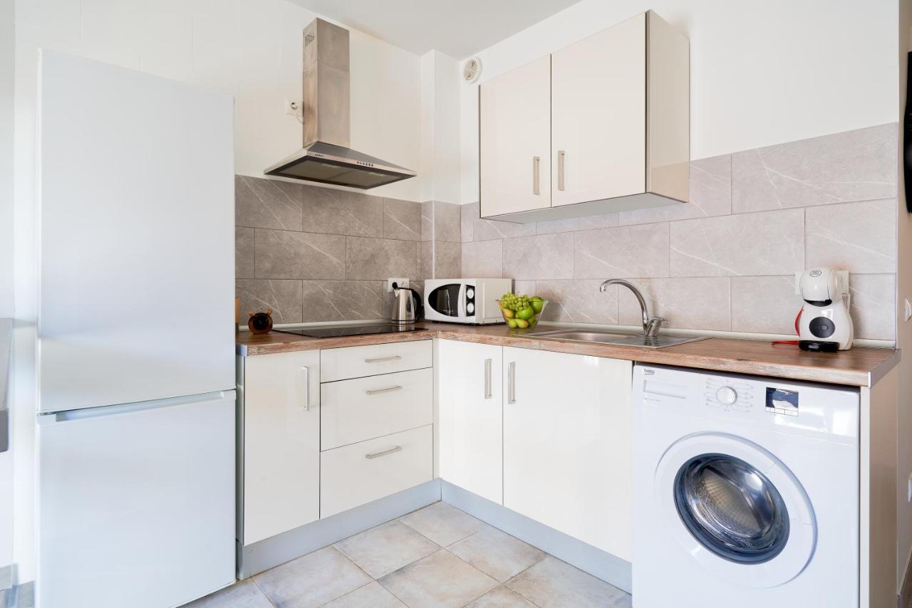 Ferienwohnung Charming And Bright Flat In The Heart Of Málaga Exterior foto